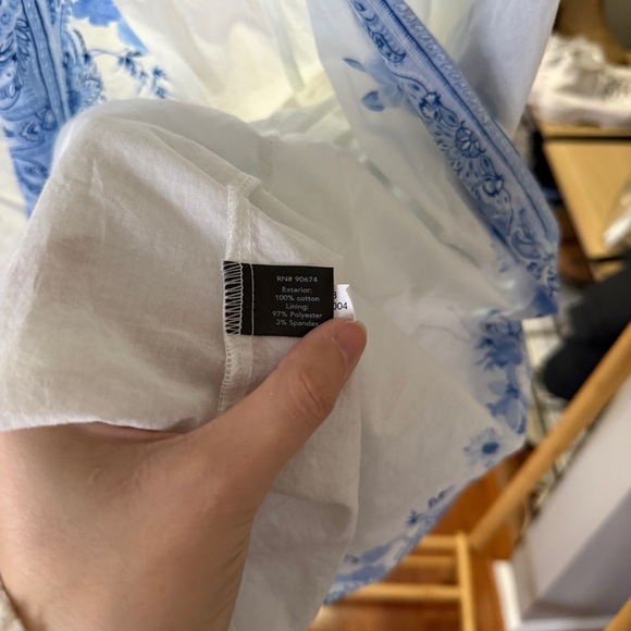 Boston Proper Wildflowers Print Peasant Shirt | Size: L | 100% cotton - Picture 7 of 8